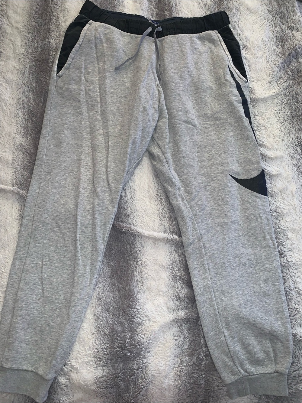 Nike Gray Fleece-Lined Sweatpants with Black Waistband
